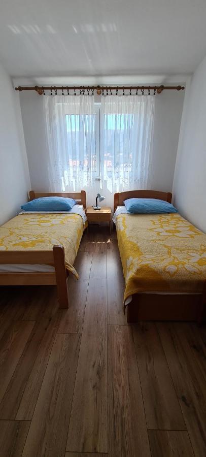 Apartments Jele Baška Exterior foto