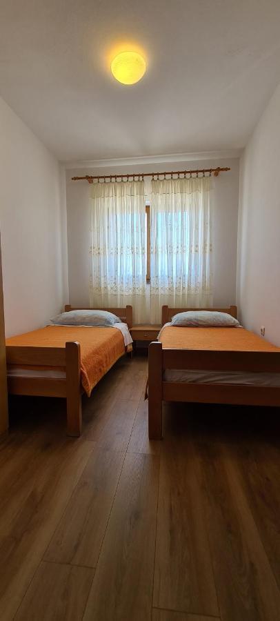 Apartments Jele Baška Exterior foto